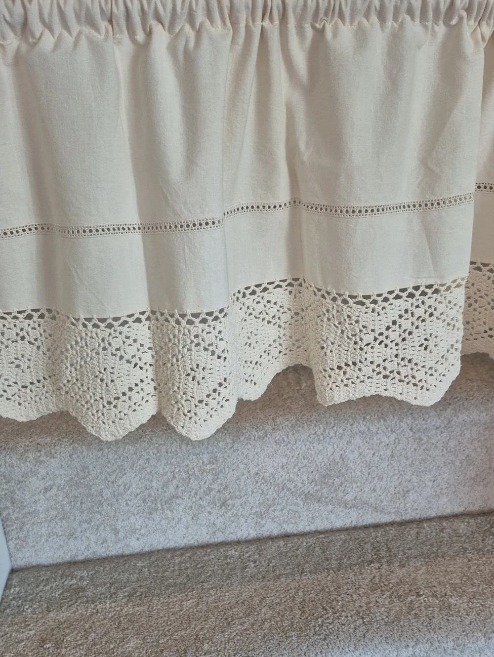 Cream Crochet Trim Ruffled Valance 58x14